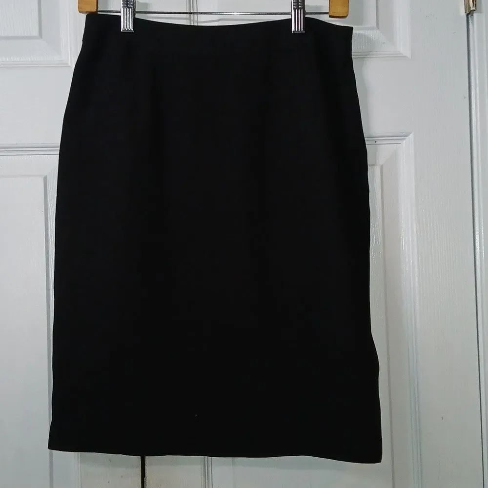 Uniform JohnPaulRichard black business career skirt  Sz 6 NWOT